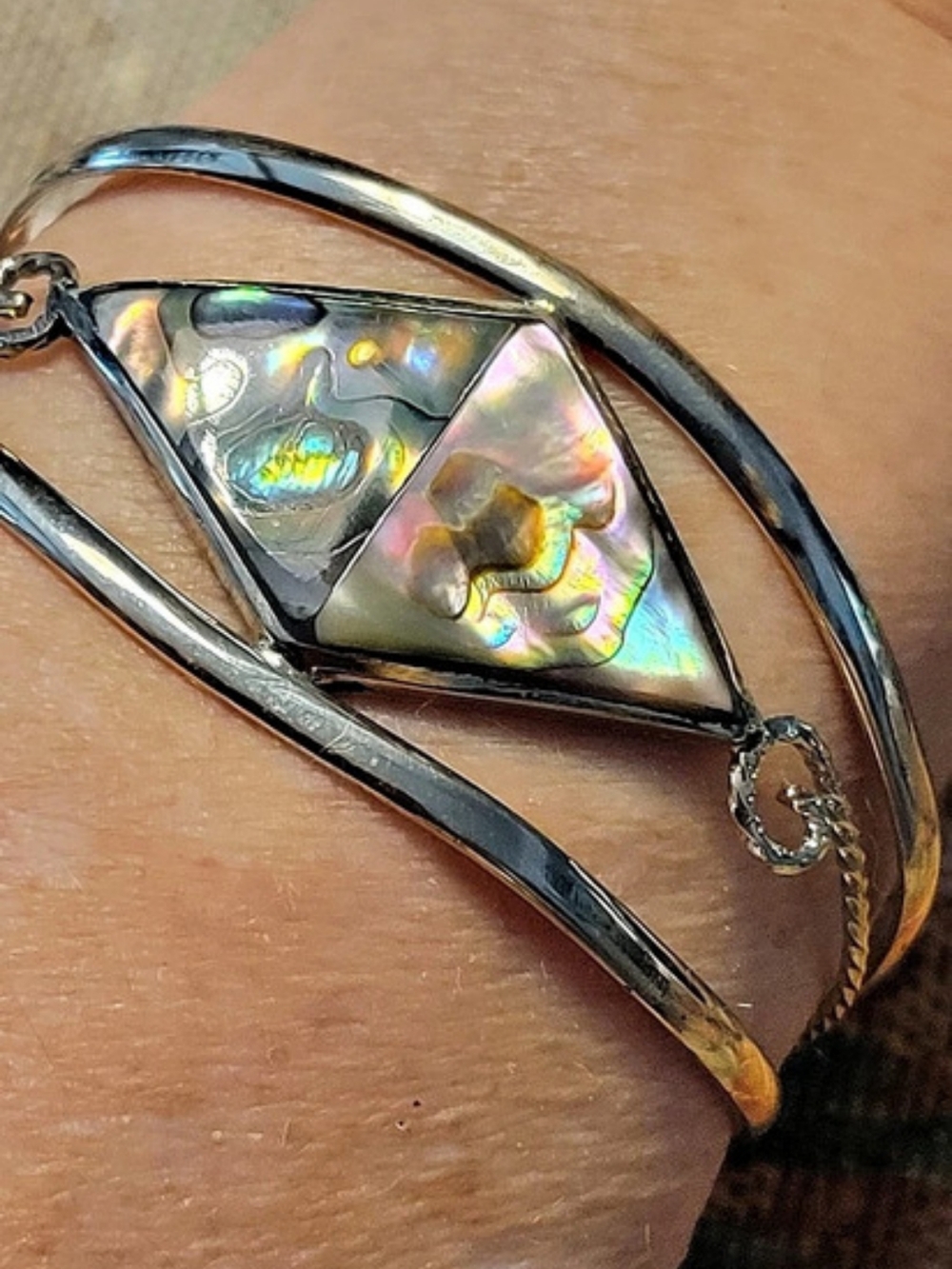 Abalone Inlay Silver Bracelet - Picture 4 of 6